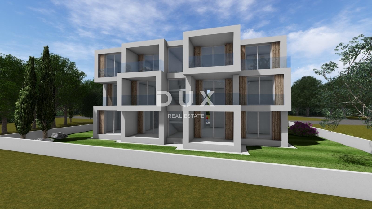 Zemljišče Umag, 900m2