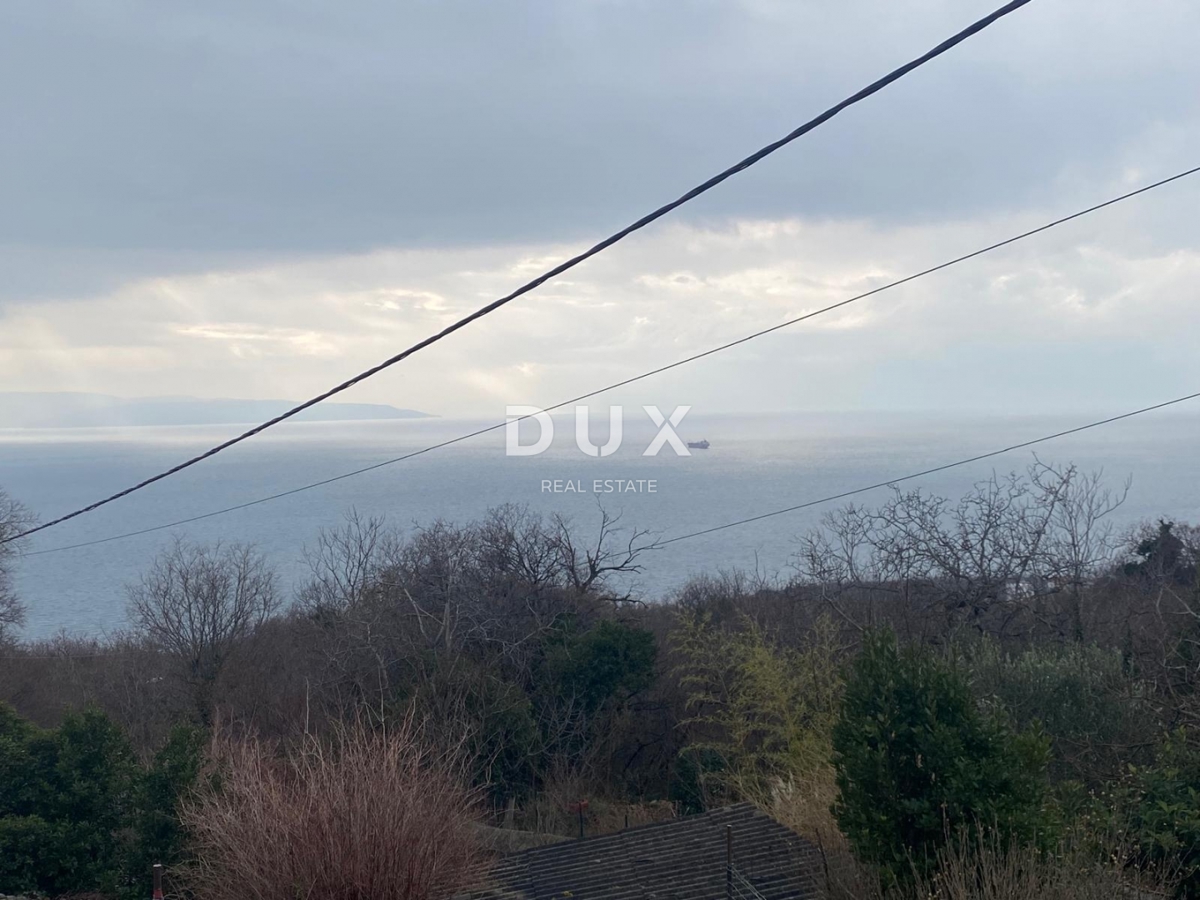 RIJEKA, KOSTRENA - samostojna hiša + vrt s parkiriščem in pogledom na morje! PRILOŽNOST!