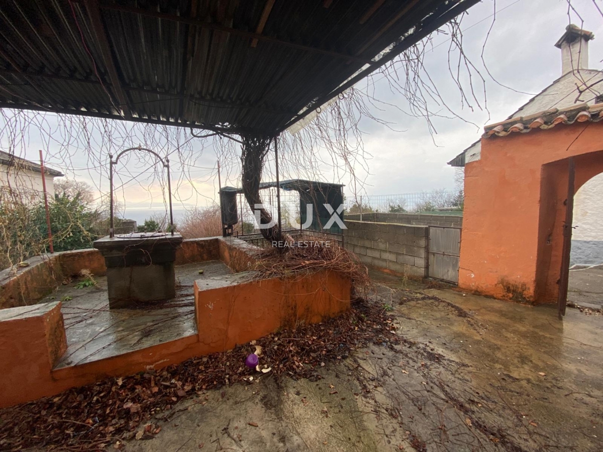 RIJEKA, KOSTRENA - samostojna hiša + vrt s parkiriščem in pogledom na morje! PRILOŽNOST!