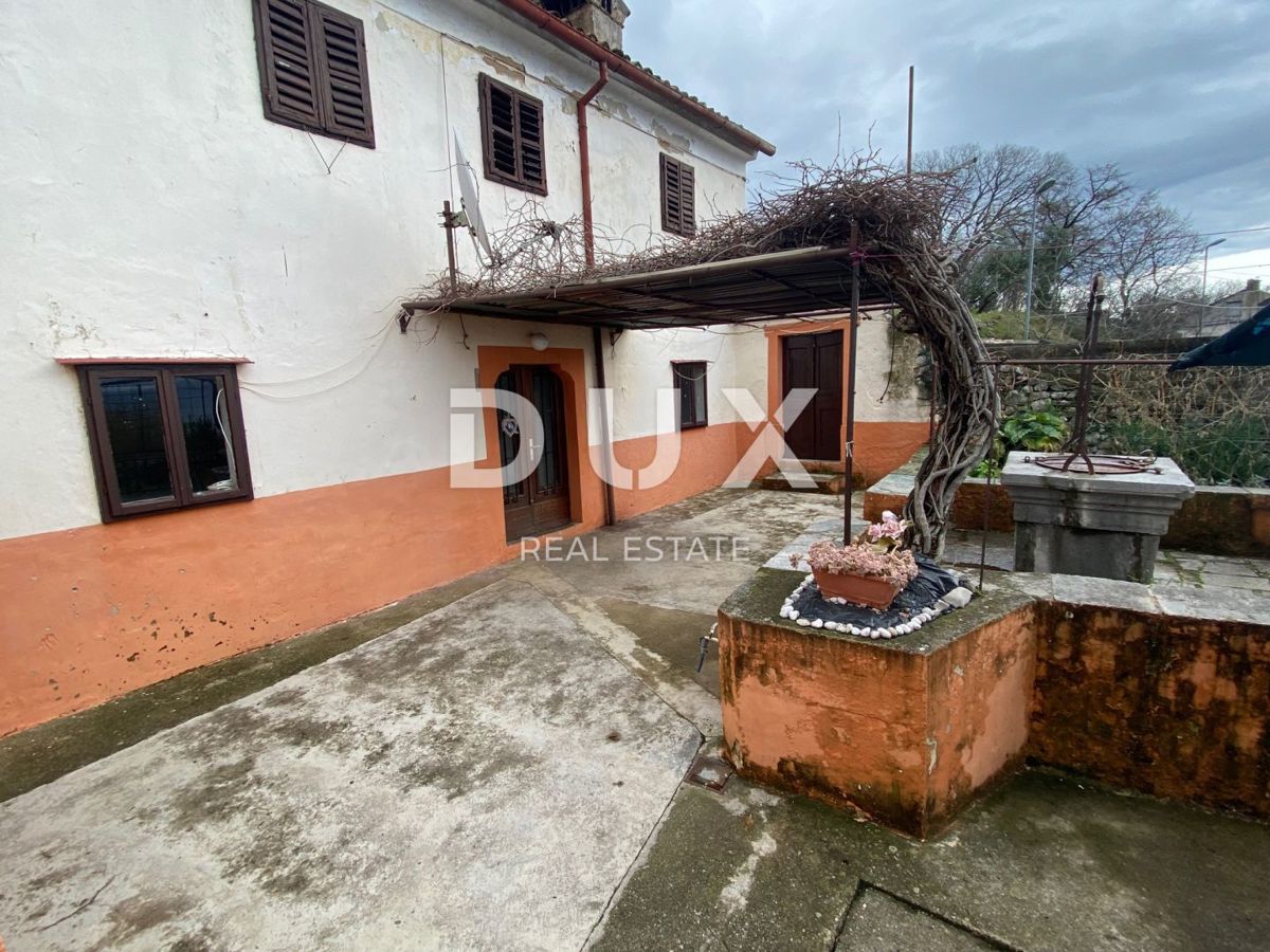 RIJEKA, KOSTRENA - samostojna hiša + vrt s parkiriščem in pogledom na morje! PRILOŽNOST!