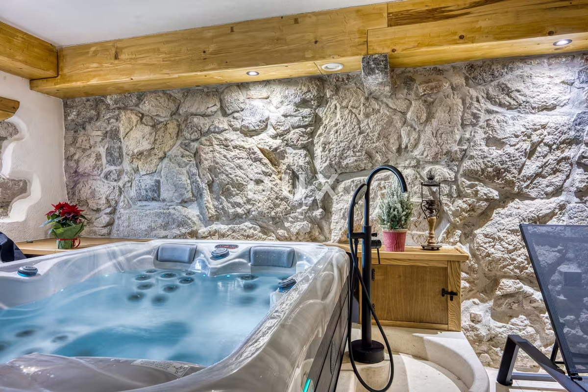 Hiša Fužine, 180m2