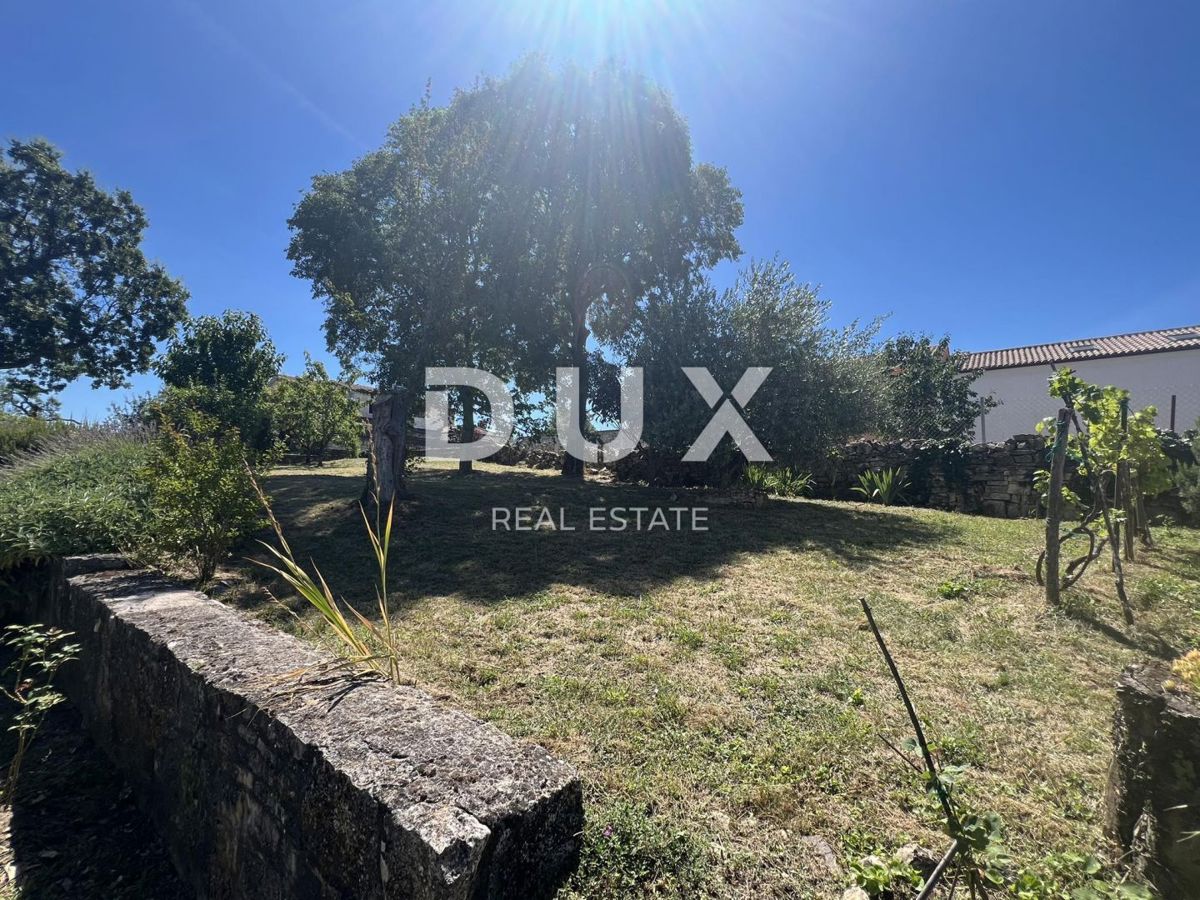 ISTRA, VIŠNJAN - Kamnita hiša z razgledom