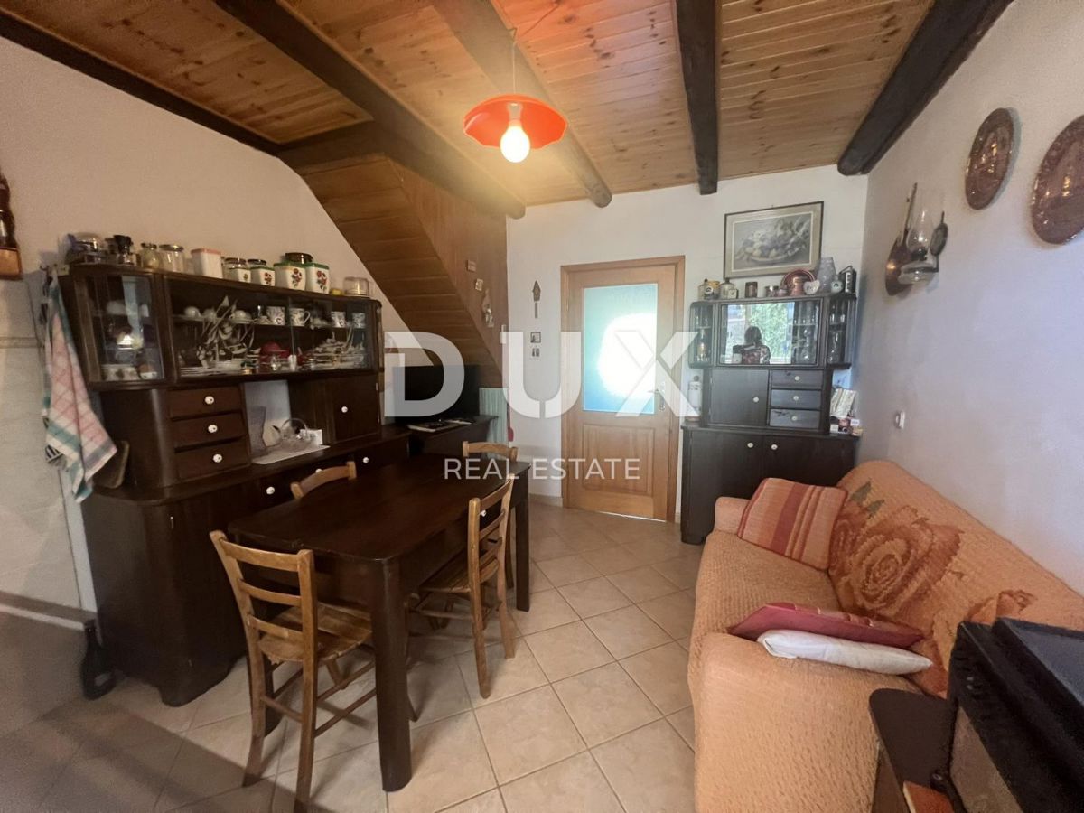 ISTRA, VIŠNJAN - Kamnita hiša z razgledom