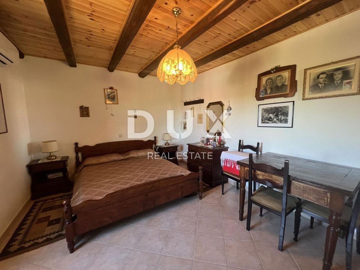 ISTRA, VIŠNJAN - Kamnita hiša z razgledom