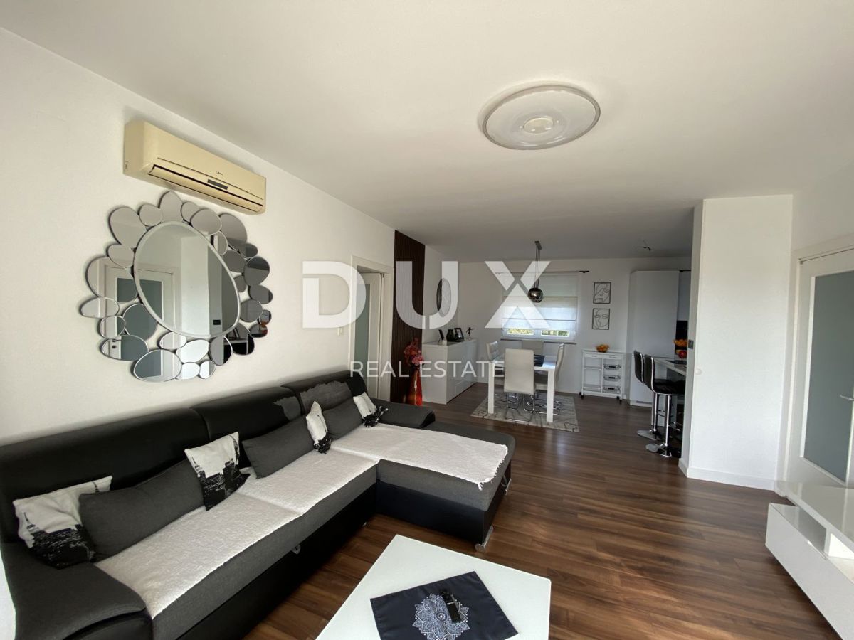 RIJEKA, GORNJI ZAMET - Moderno stanovanje s 3 spalnicami in dnevno sobo, 2 parkirnima mestoma in pogledom na morje