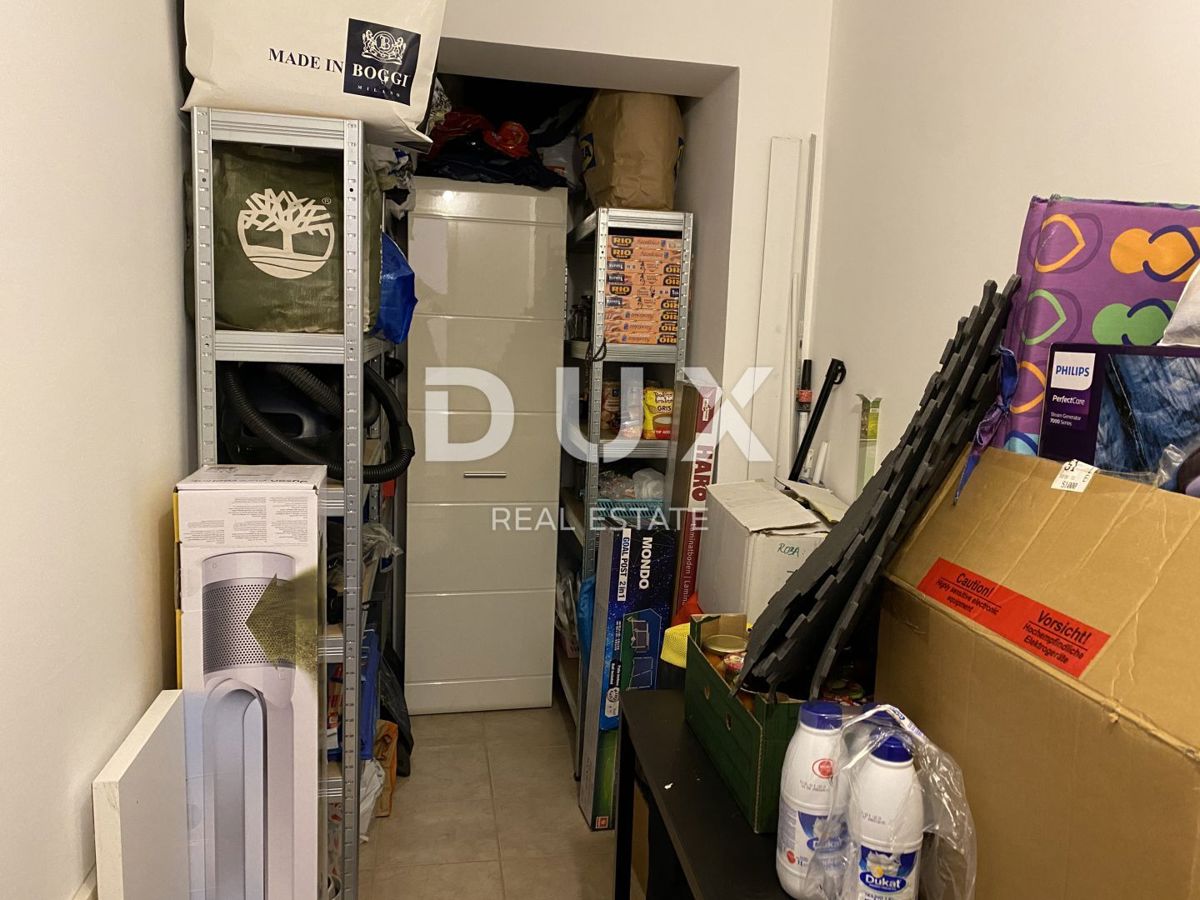 RIJEKA, GORNJI ZAMET - Moderno stanovanje s 3 spalnicami in dnevno sobo, 2 parkirnima mestoma in pogledom na morje