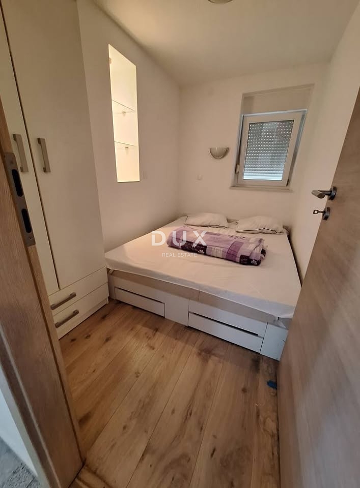 RIJEKA, BULEVARD - Stanovanje z zasebnim dvoriščem in pogledom na morje, idealno za bivanje ali investicijo