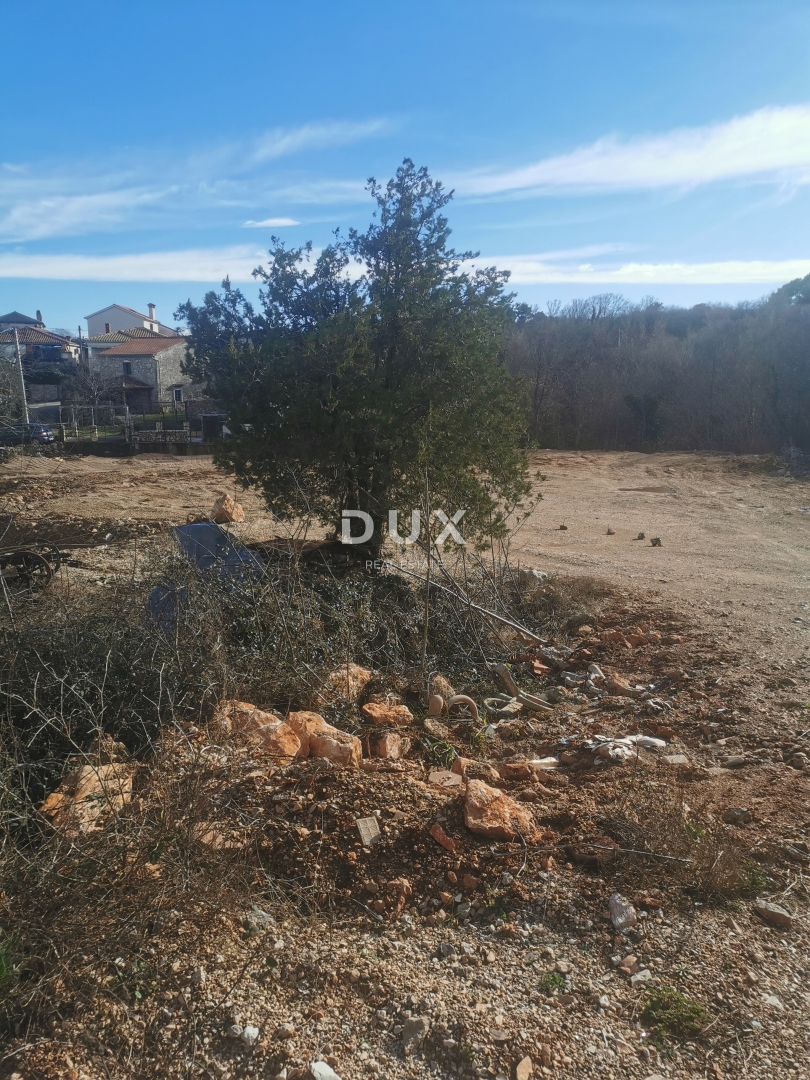 Zemljišče Lakmartin, Krk, 1.590m2