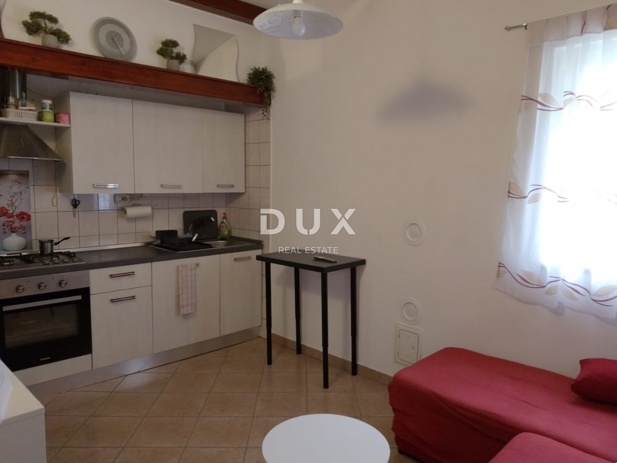 ISTRA, PULA - Enosobno stanovanje v pritličju! Center mesta!