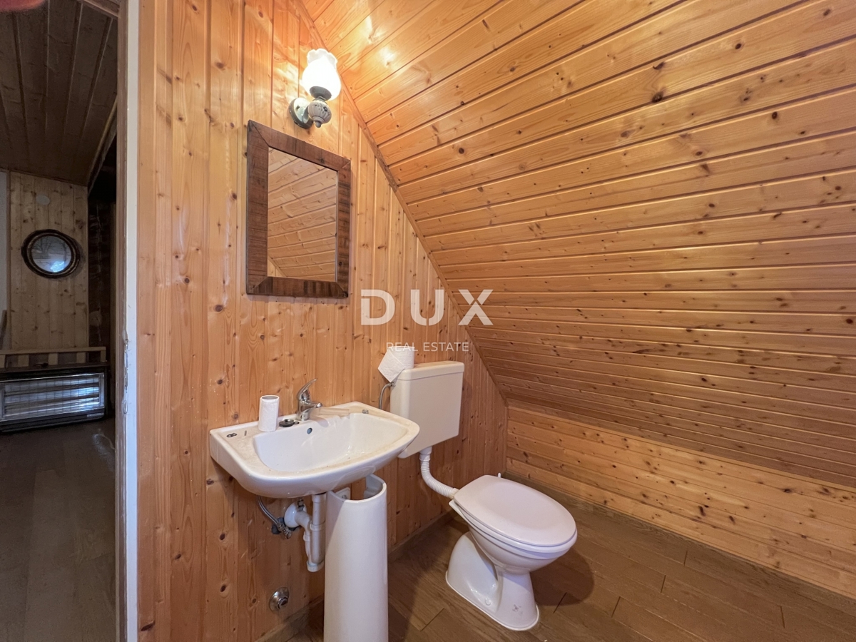 GORSKI KOTAR, DELNICE, OKOLICA - Hiša na robu narodnega parka