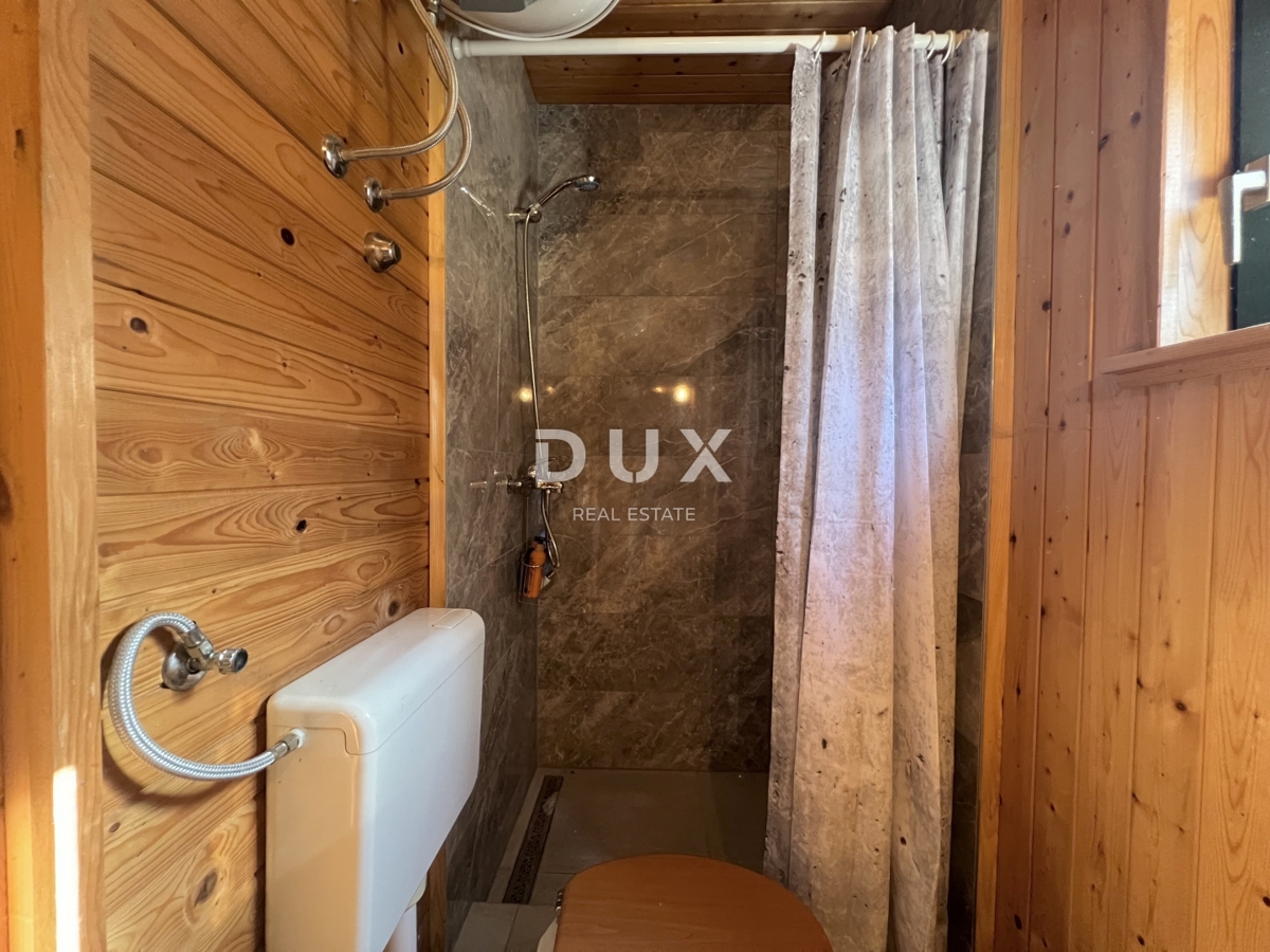 GORSKI KOTAR, DELNICE, OKOLICA - Hiša na robu narodnega parka