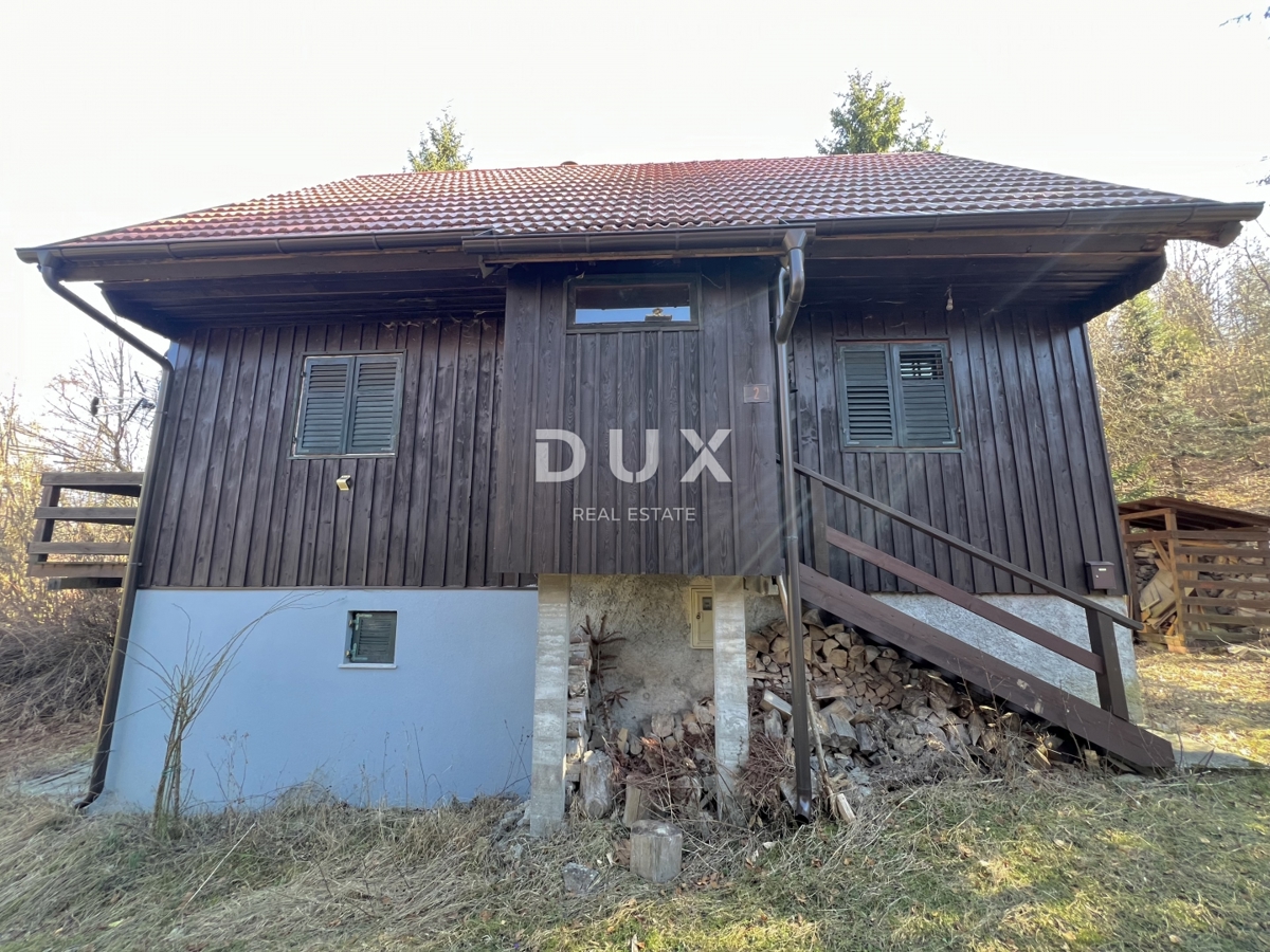 GORSKI KOTAR, DELNICE, OKOLICA - Hiša na robu narodnega parka
