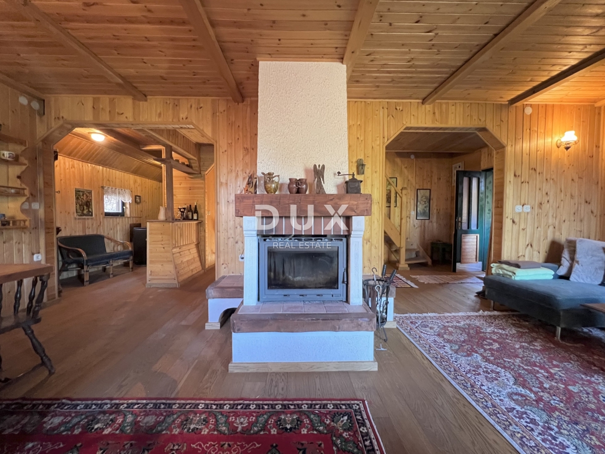 GORSKI KOTAR, DELNICE, OKOLICA - Hiša na robu narodnega parka