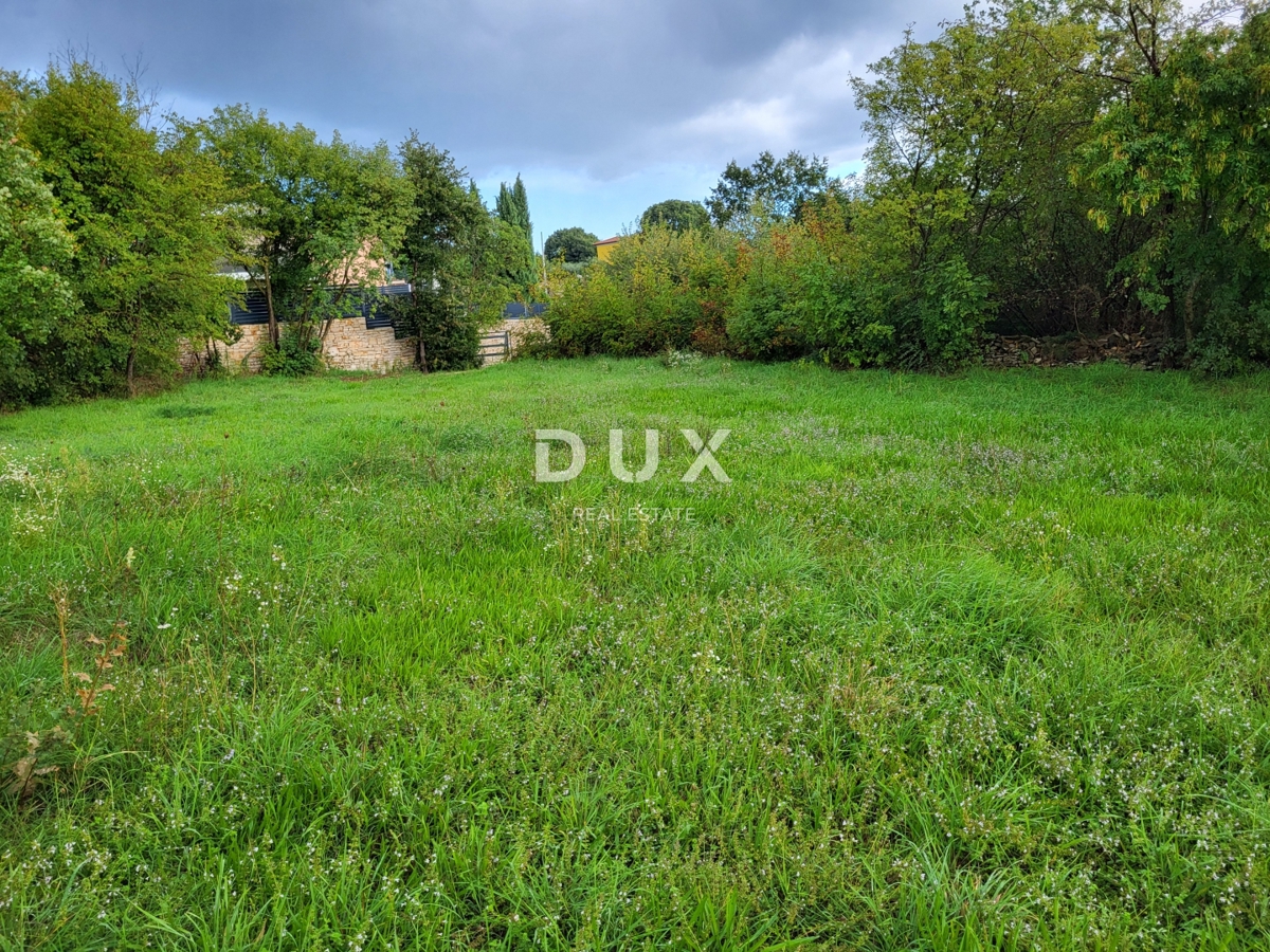 Zemljišče Svetvinčenat, 897m2