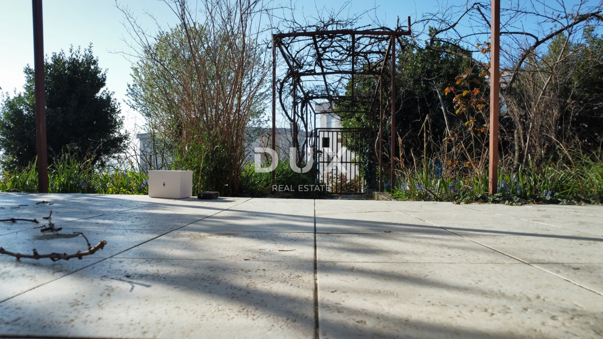 RIJEKA, MARČELJEVA DRAGA - samostojna hiša, možnost dozidave