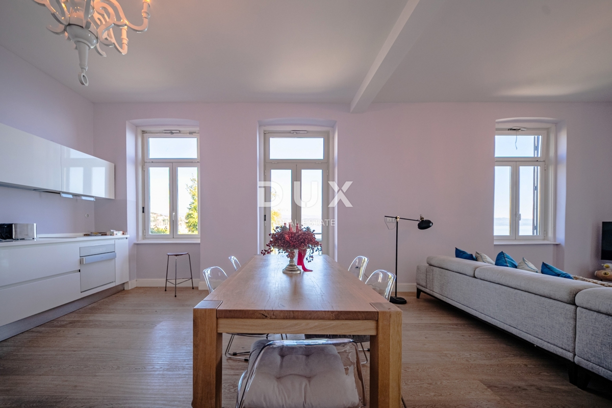 OPATIJA, IČIĆI – Ekskluzivno stanovanje v prvi vrsti ob morju – redkost na trgu