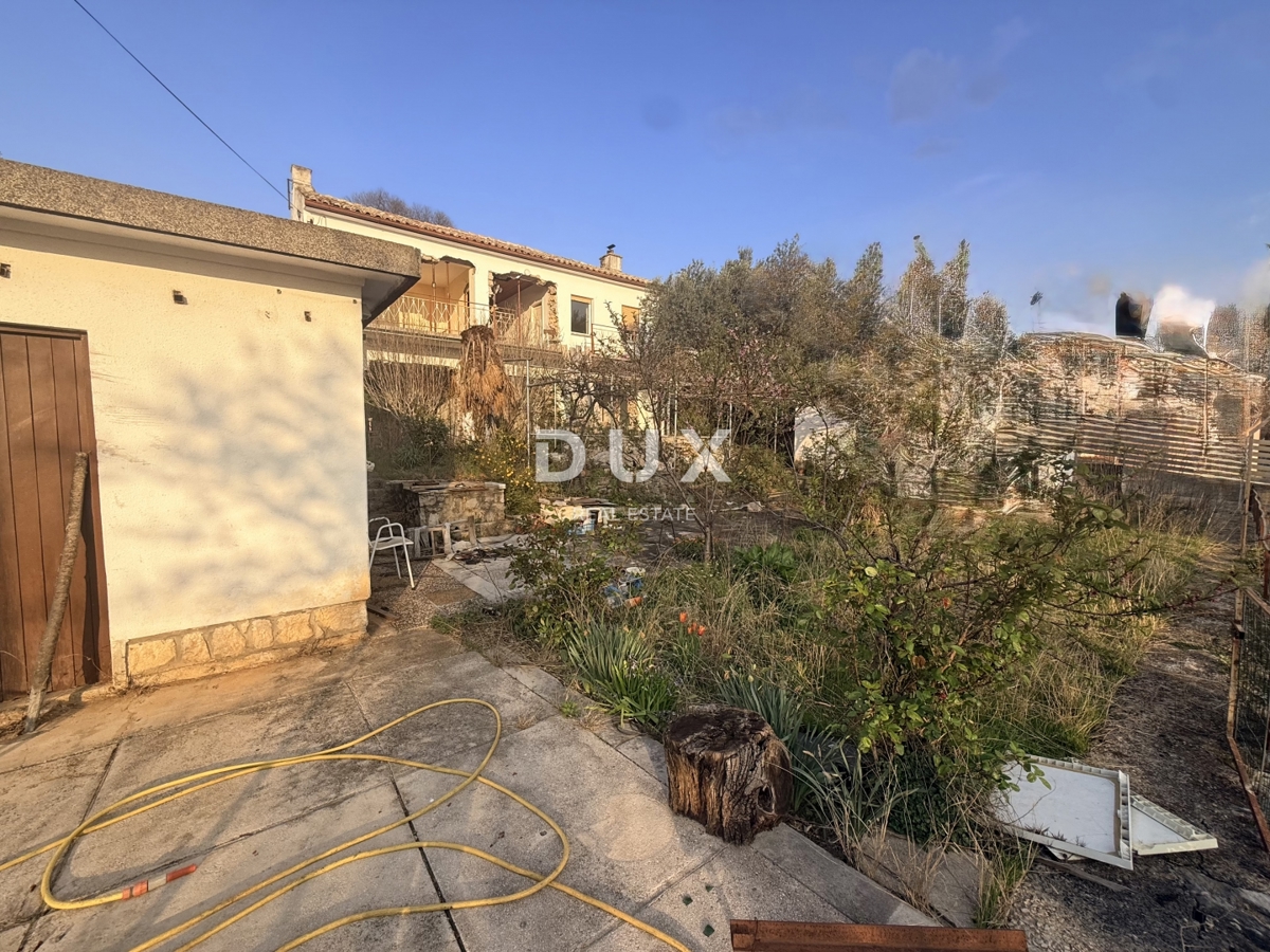 CRIKVENICA, DRAMALJ - starinska hiša s projektom za luksuzno vilo, pogled na morje