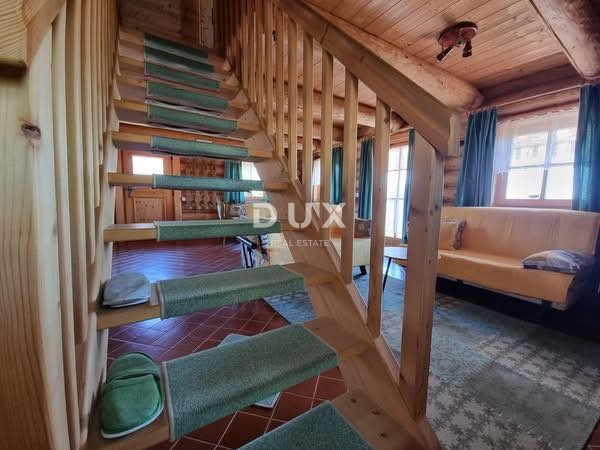 ISTRA, KAŠTELIR - Hiša s pogledom na morje