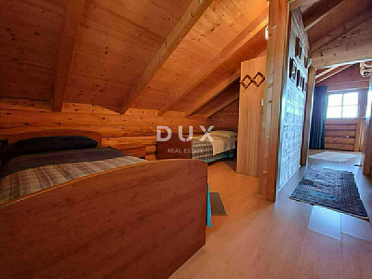 ISTRA, KAŠTELIR - Hiša s pogledom na morje