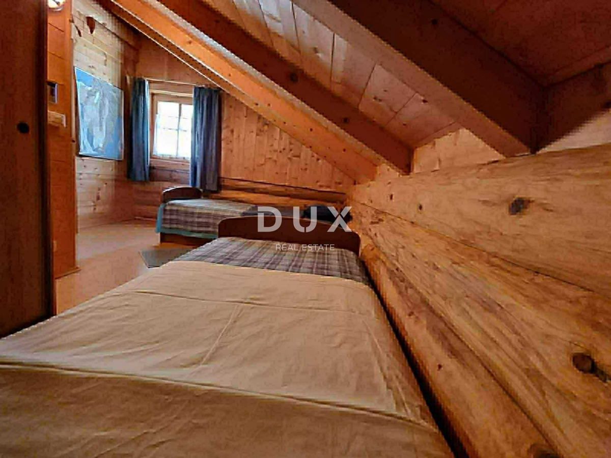 ISTRA, KAŠTELIR - Hiša s pogledom na morje