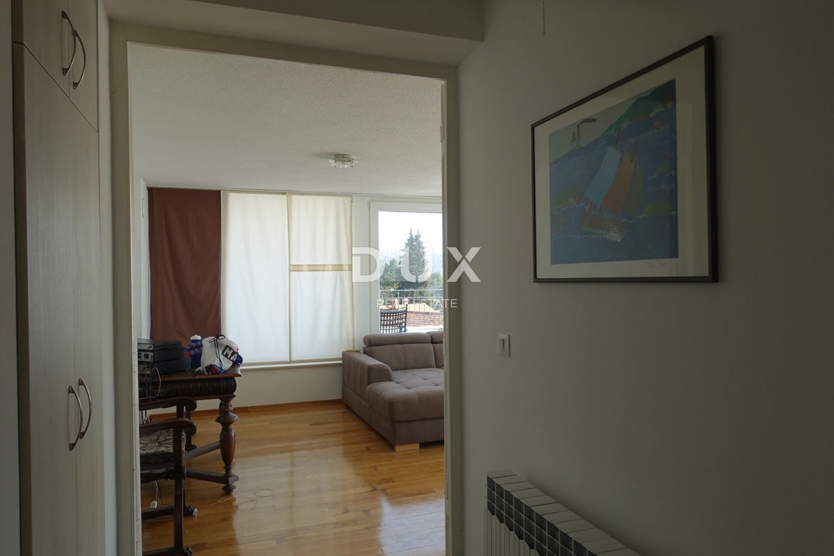 OPATIJA, OPATIJA - Stanovanje 130 m2 v avstro-ogrski vili s parkirnim mestom 60 m2