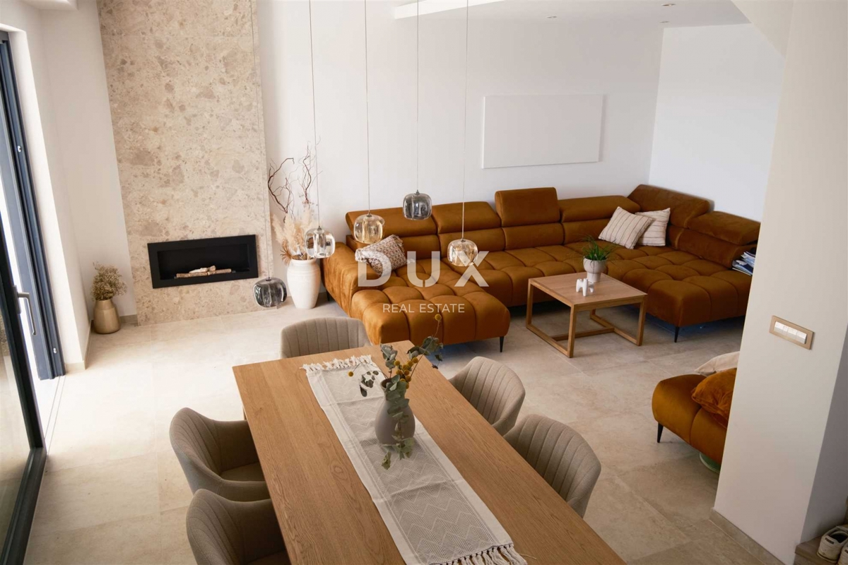 OTOK KRK, LINARDIĆI - Luksuzna vila z bazenom