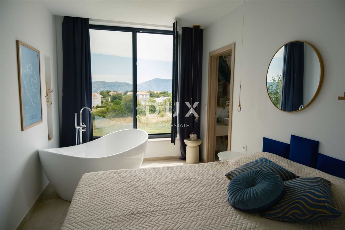 OTOK KRK, LINARDIĆI - Luksuzna vila z bazenom