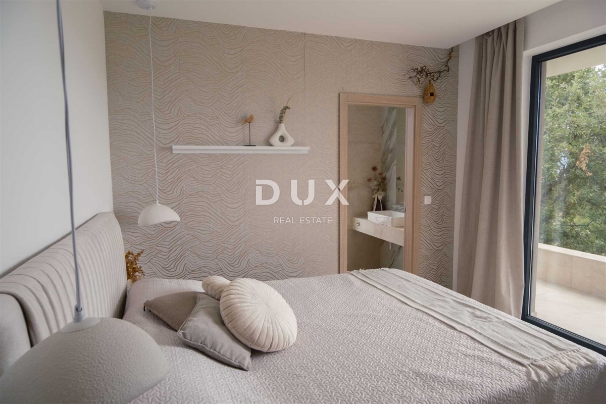 OTOK KRK, LINARDIĆI - Luksuzna vila z bazenom