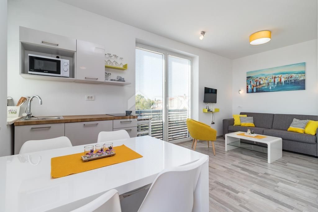 ISTRA, MEDULIN Luksuzna apartmajska hiša z bazenom