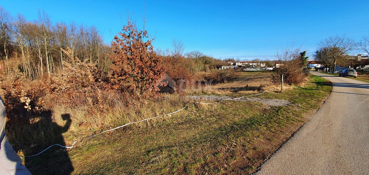 Jakačići, Gračišće, 6.000m2
