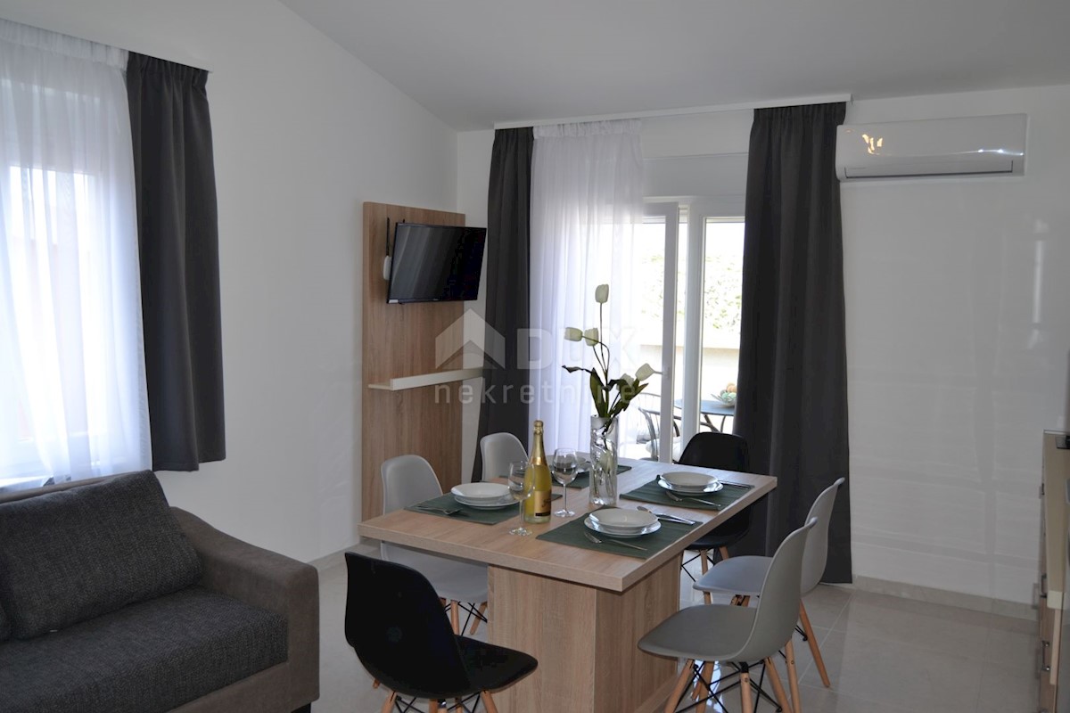 KARLOBAG, CESARICA- hiša z 9 apartmaji