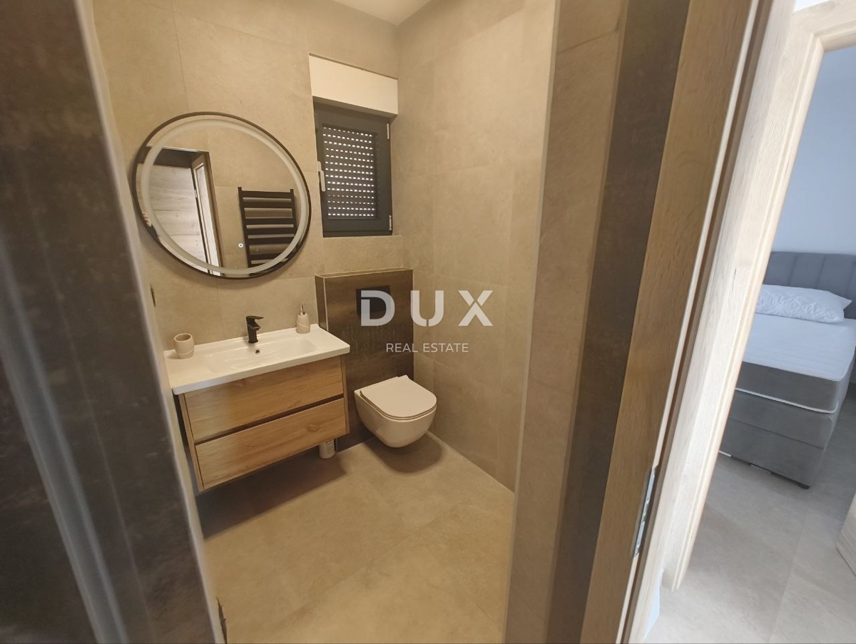 ISTRA, POREČ - Moderna enonadstropna hiša z bazenom na čudoviti lokaciji, novogradnja