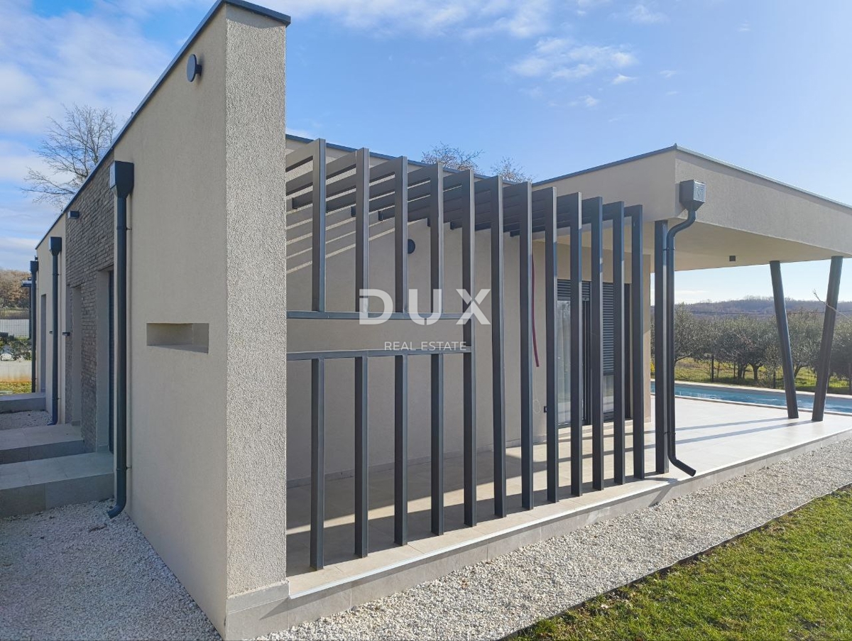 ISTRA, POREČ - Moderna enonadstropna hiša z bazenom na čudoviti lokaciji, novogradnja