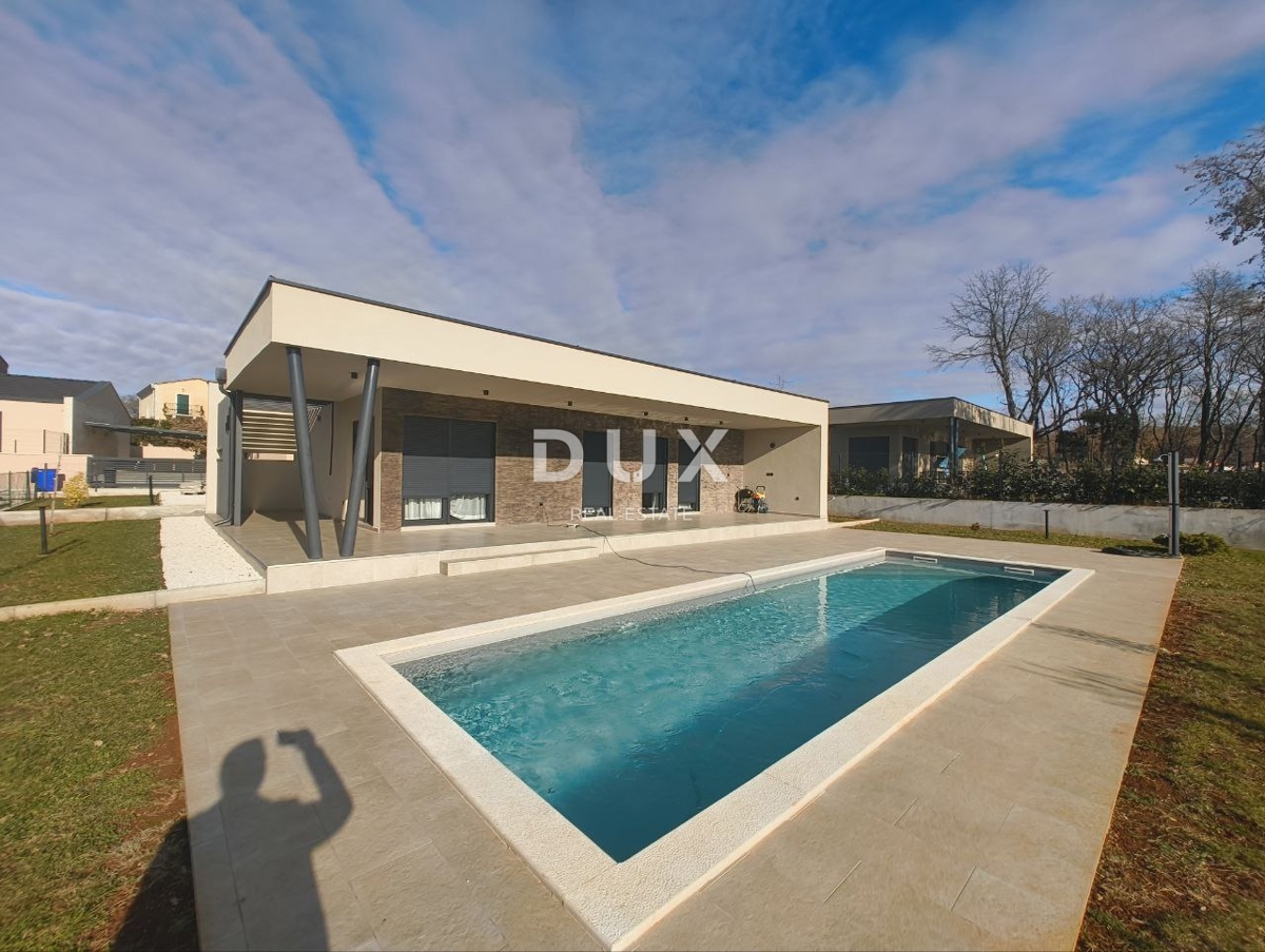 ISTRA, POREČ - Moderna enonadstropna hiša z bazenom na čudoviti lokaciji, novogradnja