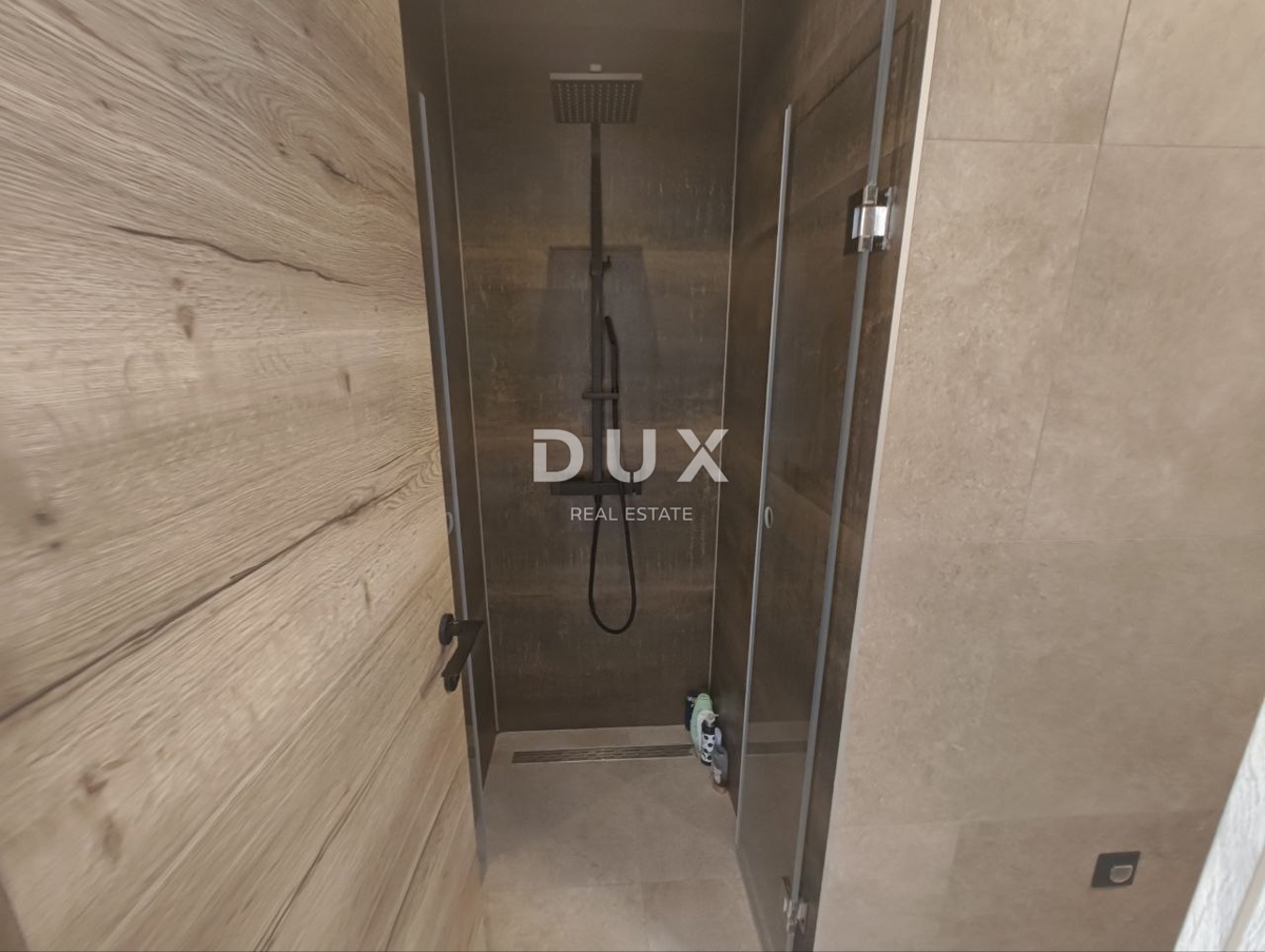 ISTRA, POREČ - Moderna enonadstropna hiša z bazenom na čudoviti lokaciji, novogradnja