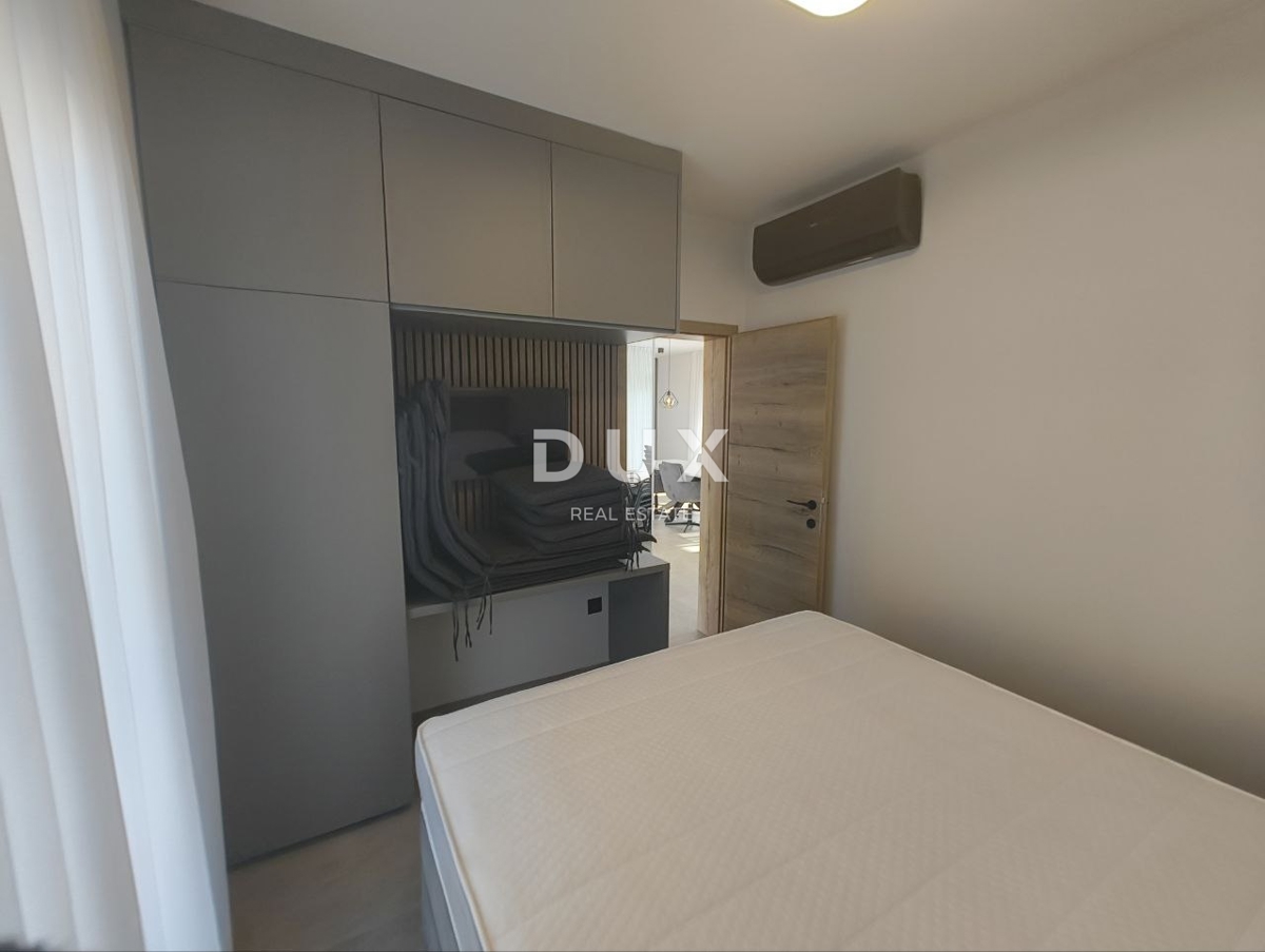 ISTRA, POREČ - Moderna enonadstropna hiša z bazenom na čudoviti lokaciji, novogradnja