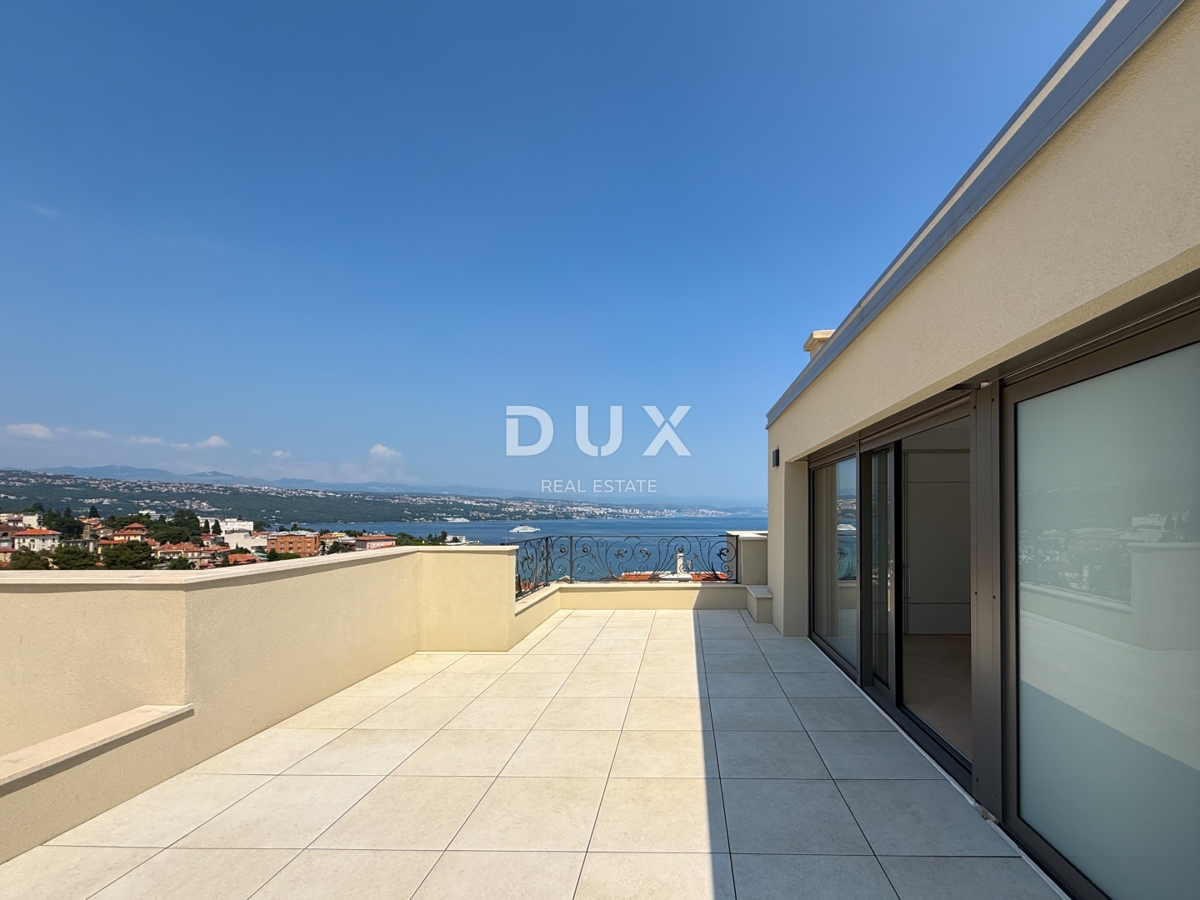OPATIJA, CENTER - penthouse v centru Opatije z več terasami, panoramski pogled, garaža, 200 metrov od Lungomare