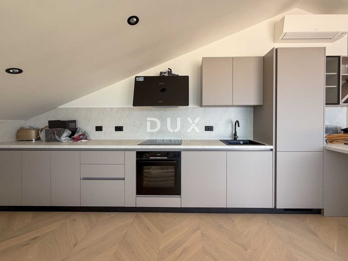 OPATIJA, CENTER - penthouse v centru Opatije z več terasami, panoramski pogled, garaža, 200 metrov od Lungomare