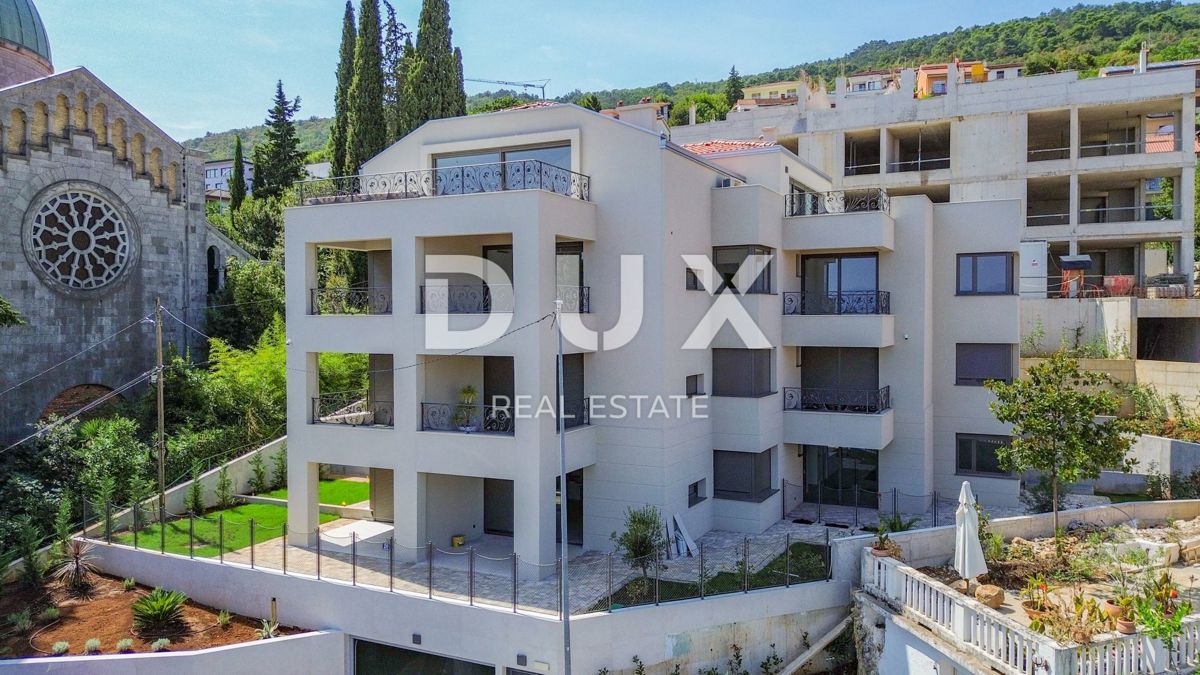 OPATIJA, CENTER - penthouse v centru Opatije z več terasami, panoramski pogled, garaža, 200 metrov od Lungomare