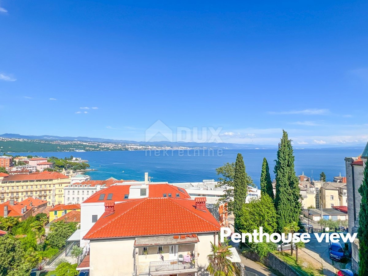 OPATIJA, CENTER - penthouse v centru Opatije z več terasami, panoramski pogled, garaža, 200 metrov od Lungomare