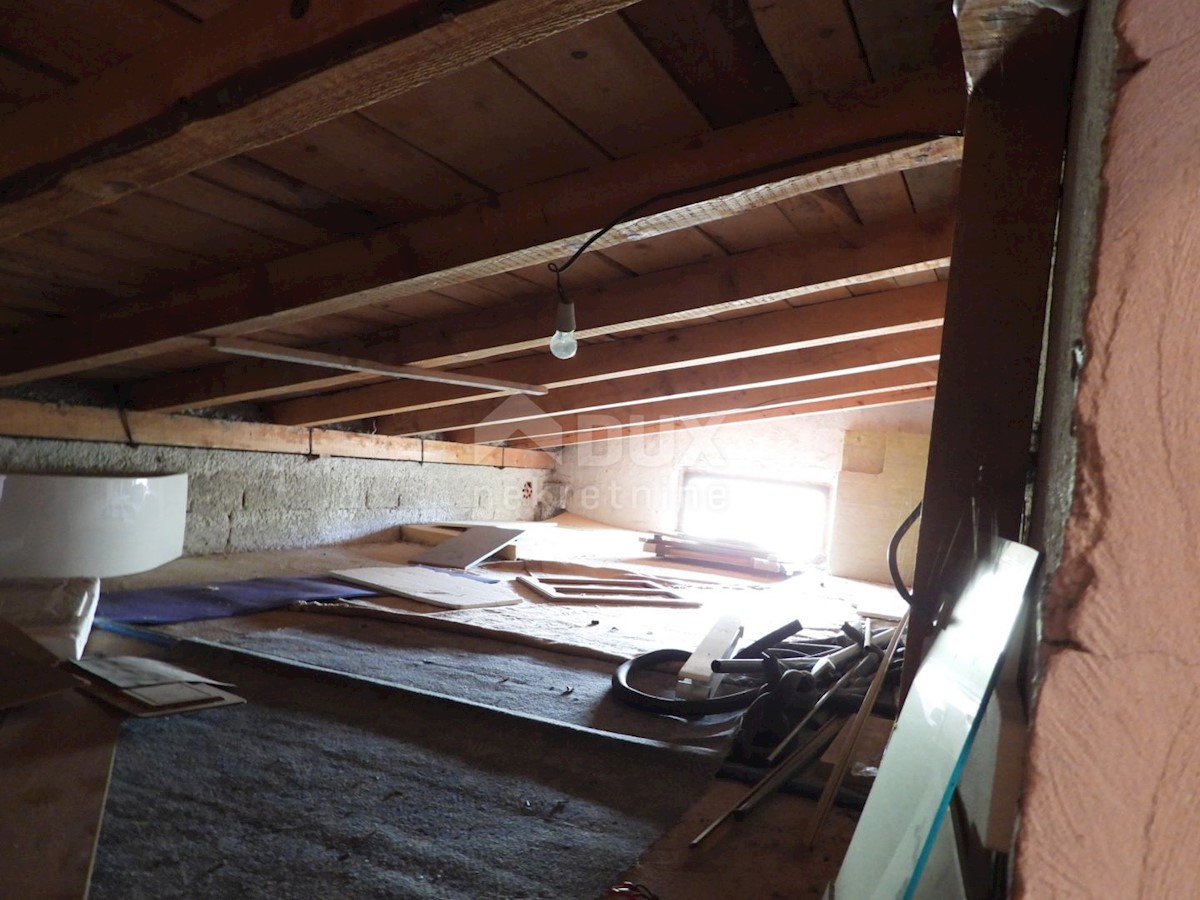 VIŠKOVO, MARČELJI - stanovanje - etaža 150m2, DB+4S, 1. nadstropje + okolica 300m2