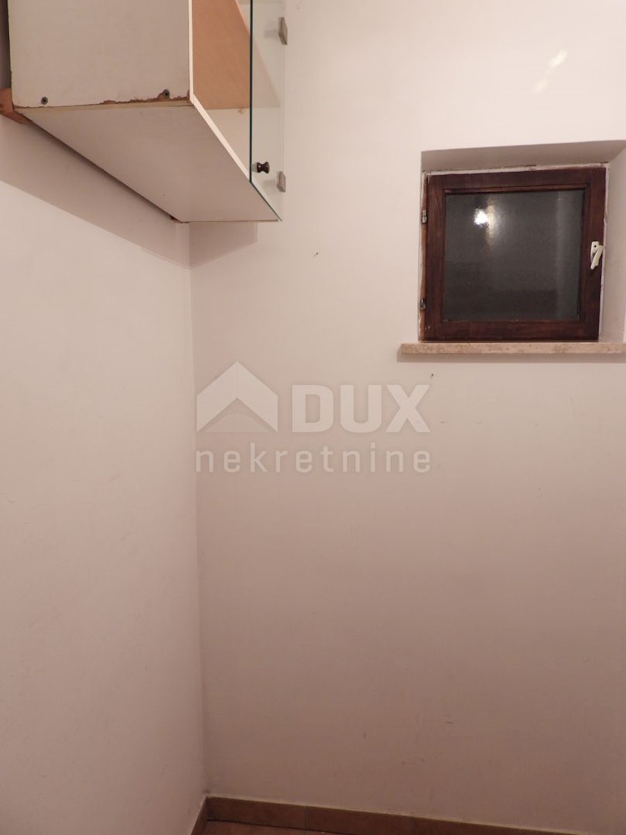 VIŠKOVO, MARČELJI - stanovanje - etaža 150m2, DB+4S, 1. nadstropje + okolica 300m2