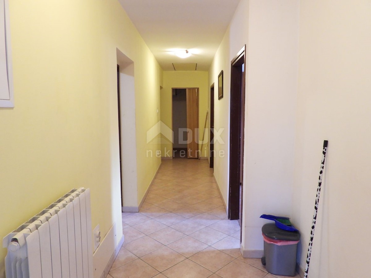 VIŠKOVO, MARČELJI - stanovanje - etaža 150m2, DB+4S, 1. nadstropje + okolica 300m2