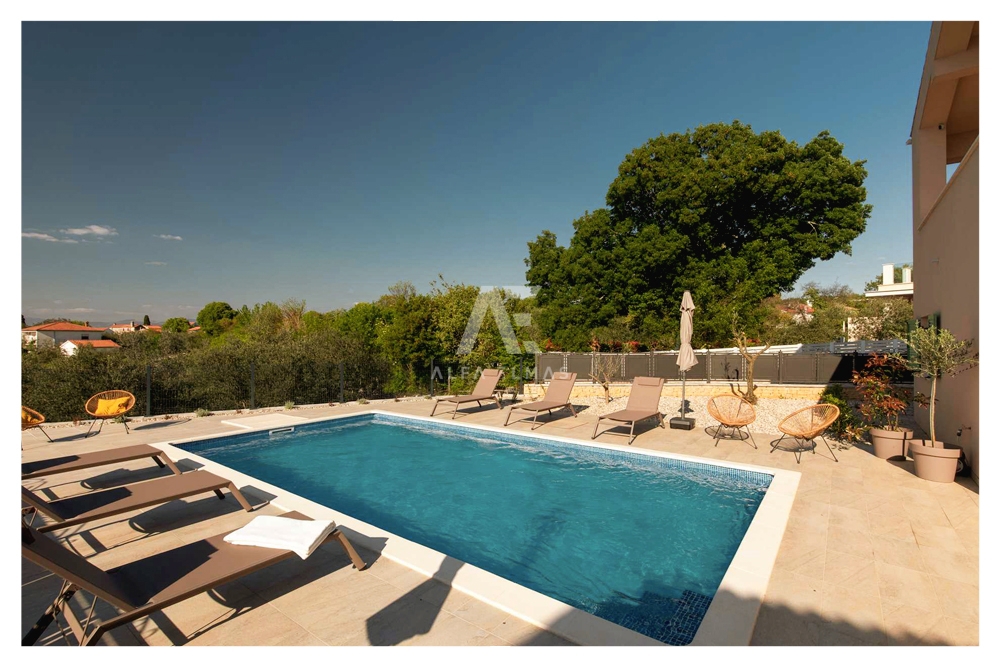 Malinska, mediteranska vila z bazenom! ID 630