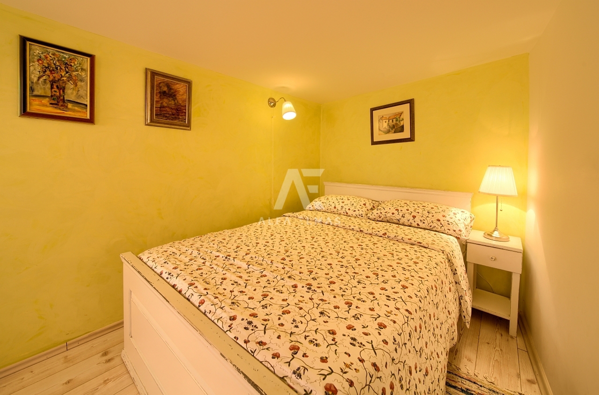 Vrbnik – obnovljena kamnita vrstna hiša! ID 652