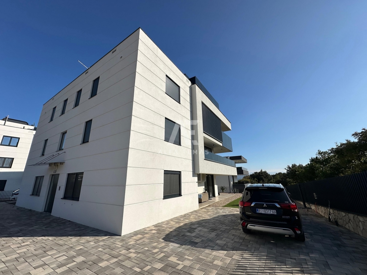 Krk, Mesto, dvoetažni luksuzni apartma s pogledom na morje!! ID 283 