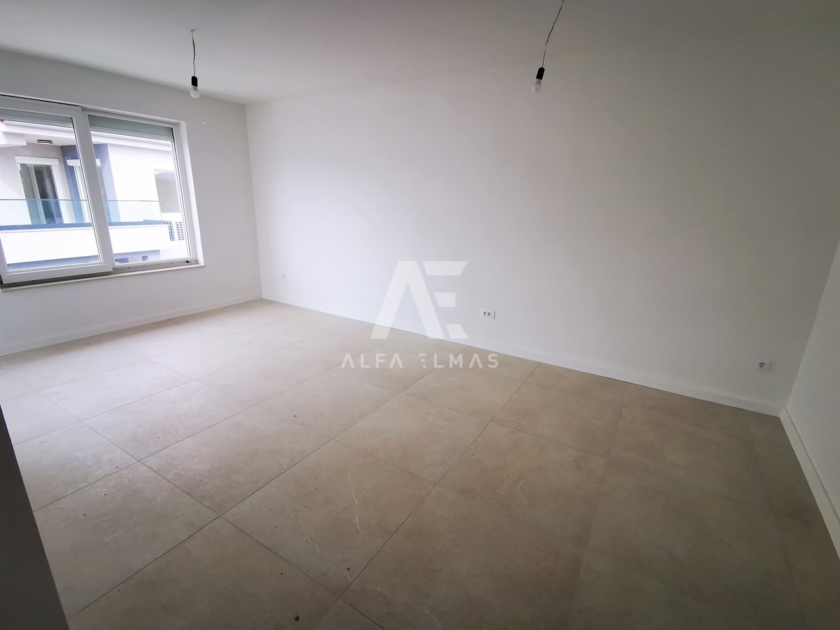 Šilo, apartma v prvem nadstropju, prva vrsta do morja!! ID 351 