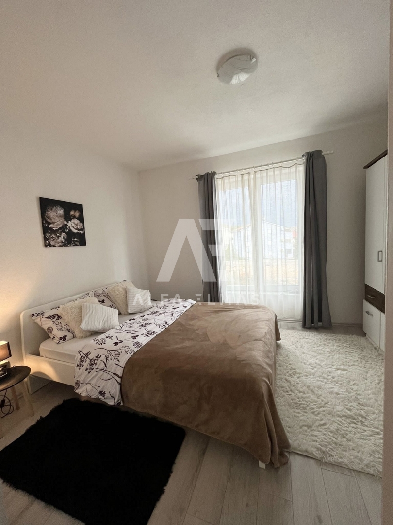 Uvala Soline, dvosobni apartma, 400m od morja! ID 367