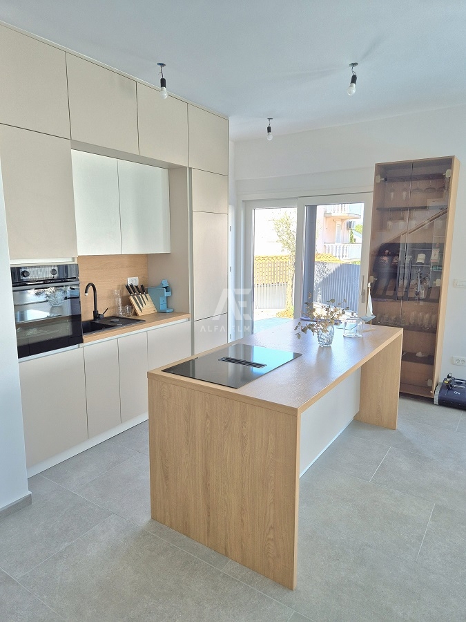 Semi-detached house with a pool and sea view in Malinska - ID 589