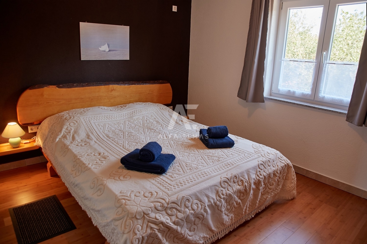 Malinska, apartma z impresivnim pogledom na morje! ID 632